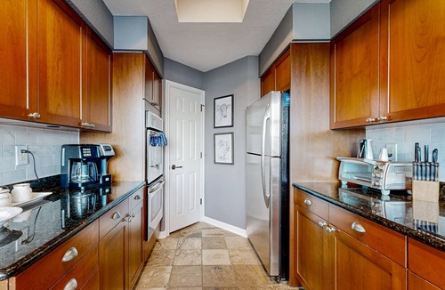 Highland Lake Estates Condo | Lavish lakefront retreat in private island community with pools, tennis, & gym
