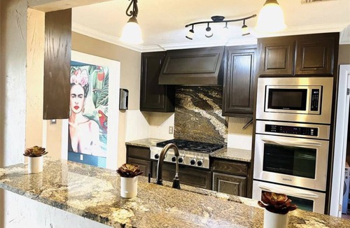 West Arlington House | Less than 6mi AT&T STADIUM! 5min to I-30, 8min to I-20!