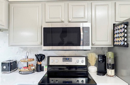 South Baton Rouge Condo | Life with a Twist - Urban Escape - Best Location