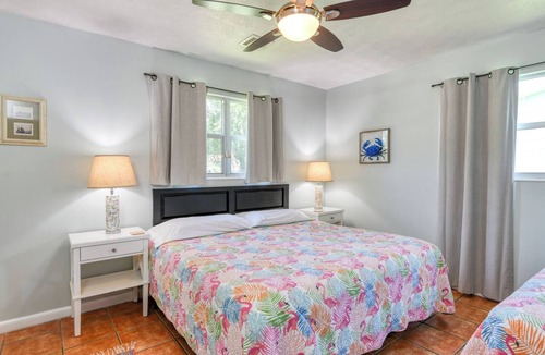 St. Augustine House | Lighthouse - Heated Pool & Firepit! Near Amphitheatre, Historic Downtown, Beach