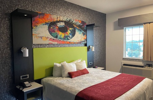Lindsay Hotel | Lindsay Inn