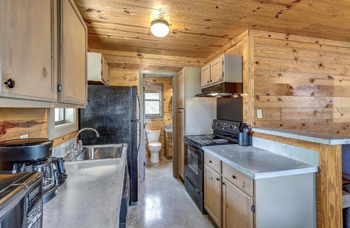 Aransas Pass House | Live Oak Cottage