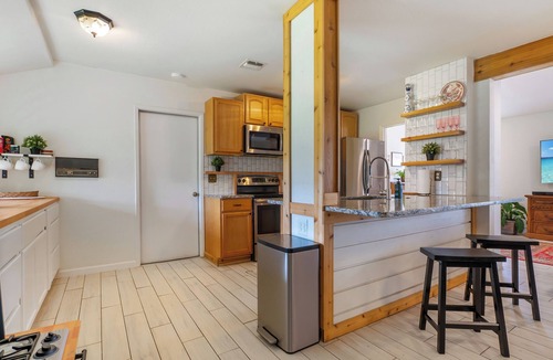 Live Oak House | Live Oak Family Escape/Pets OK/Near Live Oak Park