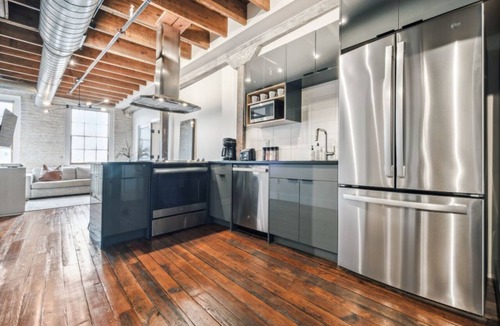 Central Business District Hotel | Live the Jazz Life: Modern 4BR Condo in NOLA