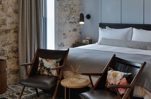 Stillwater Hotel | Lora