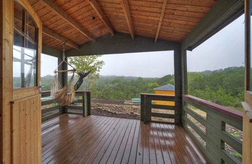 Dripping Springs Cabin | Love Cabin @ 13 Acres - Stay/Swim/Shop/Yoga