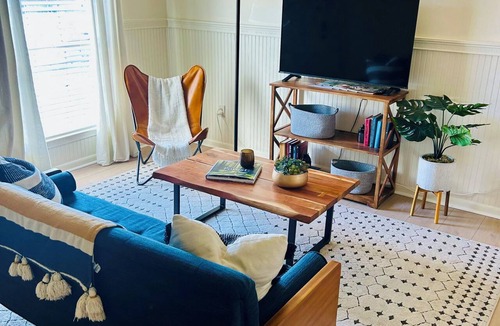 South Baton Rouge Condo | Lovely 1 bedroom condo with patio minutes from LSU