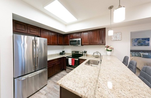 Katy Condo | Lovely 2B/2B in Gated Condos| Katy Asian Town & MarketPlace| 2O