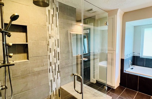 Crosby House | Lovely 4-bedroom house with WiFi in charming Crosby where 14 people can sleep