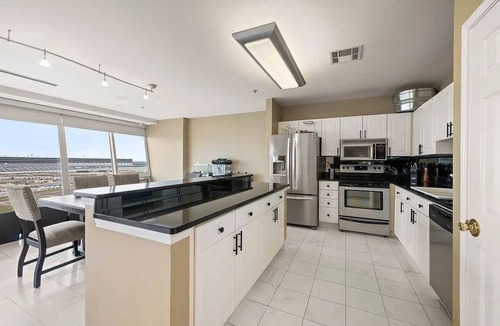 Fort Worth Condo | Lovely Condo on Texas Motor Speedway