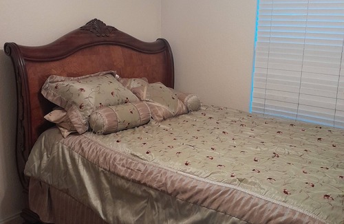 San Antonio House | Lovely house between 2 theme parks & Shopping SeaWorld, Fiesta Tx & La Cantera