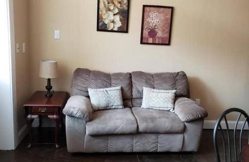Algiers Point Apartment | Lovely Studio Apartment in Algiers Point Sleeps 4