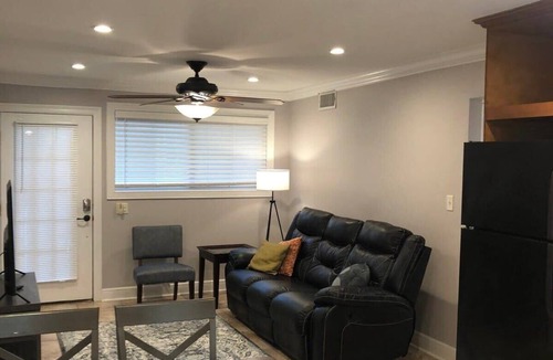 Highlands - Perkins Apartment | LSU campus | Bedroom TV | Gated | Pool | WD | Desk