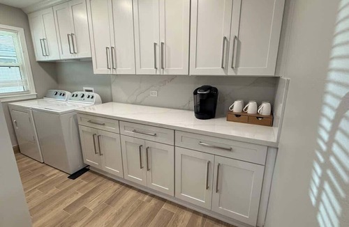 Highlands - Perkins House | LSU House - 4 bedroom sleeps 12 - On Campus!