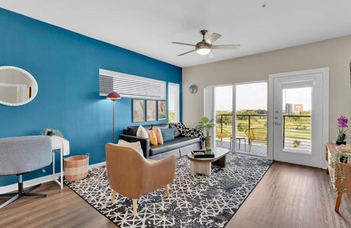 Cedar Park Apartment | LUX 1B1B with Parking, Pool, Gym, Private Patio near Austin