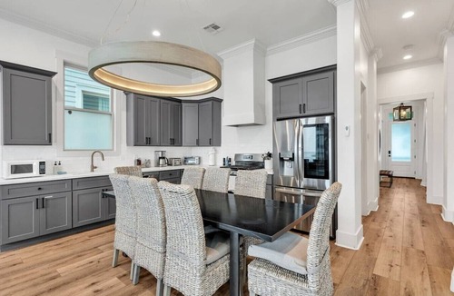 Bywater House | Luxe Bywater 5BR w/Pool