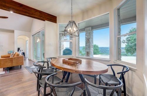 Oatmeal House | Luxe Designer Hill Country Home Near Austin with Amazing Views & Infinity Pool