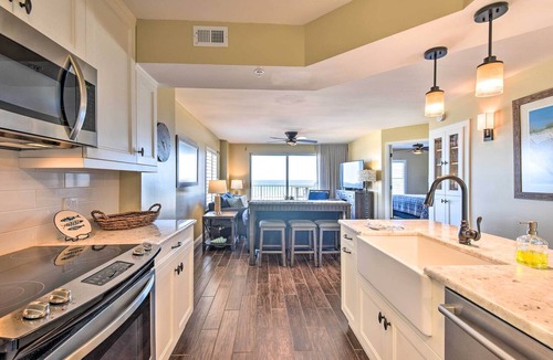 Seawinds Condo Condo | Luxe Oceanfront Condo w/Pool, Beach Access + Gear