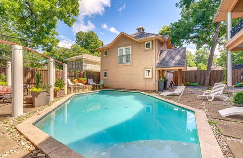 Old East Dallas House | Luxe Old East Dallas Home in Historic Munger Place