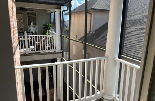 Harvey House | Luxurious Gated Retreat Minutes from Downtown