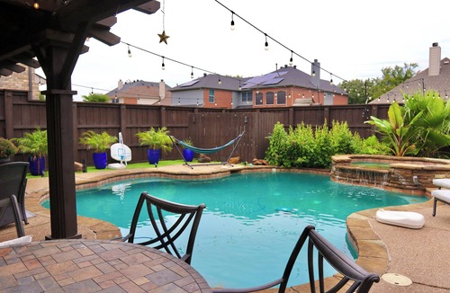 Frisco Villa | Luxurious Retreat:Heated Pool, Hot Tub Media R, Minutes from Universal Kids Park