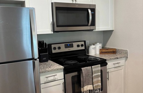 The Woodlands Apartment | Luxury 1 bedroom apartment in a resort-style gated community