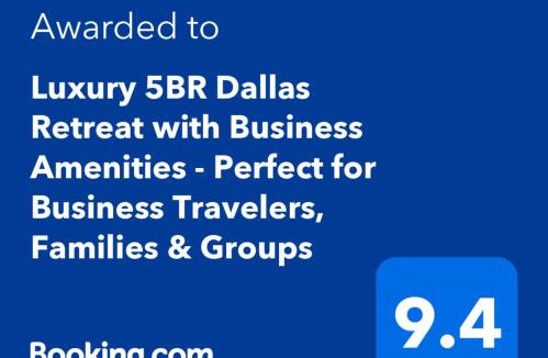 Dallas House | Luxury 5BR Dallas Retreat with Business Amenities - Perfect for Business Travelers, Families & Groups