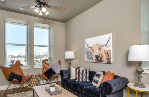 Bridgeport Apartment | Luxury Apartment in Historic Downtown Bridgeport!