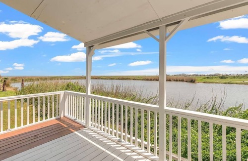 Surfside Beach House | Luxury Beach Estate Ocean view, Pool, 360° Deck&Beach Access 20%off last minute