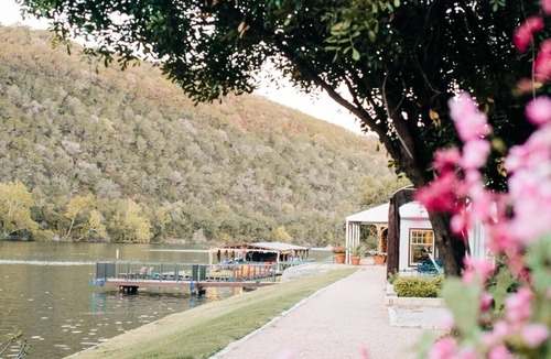 Lower Basin Lake Travis House | Luxury Garden Room, Lake Austin Spa Resort, Lodge-styled, Pools, Watersports