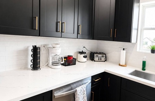 Northeast Houston House | Luxury Gated Townhome, 10 Minutes from Downtown Houston + Free Parking & Wifi