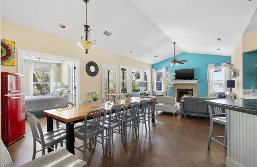Apache Shores House | Luxury Lake Estate with Pool and Amazing Outdoors!