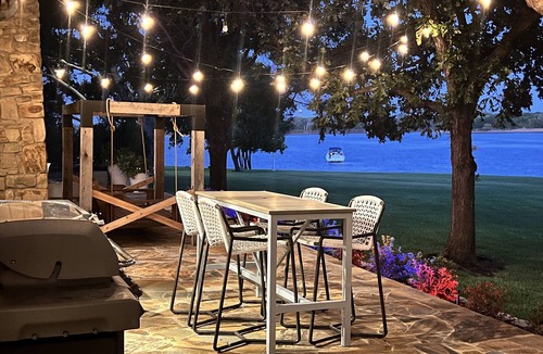 Little Elm House | Luxury Lakefront Estate - 1.6 Acres - Sleeps 12 - Boathouse + Sunset Views