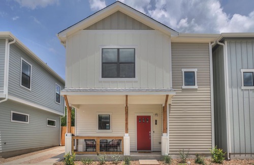 Denver Heights House | Luxury & Modern Monthly Rental near Downtown