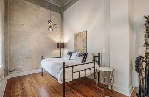 Central Business District Hotel | Luxury Penthouse in Downtown of NOLA