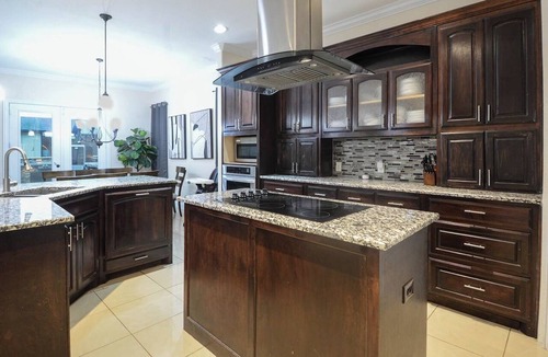 Irving House | Luxury Pool & Spa Home | 20+ Guests Near DFW/LOVE