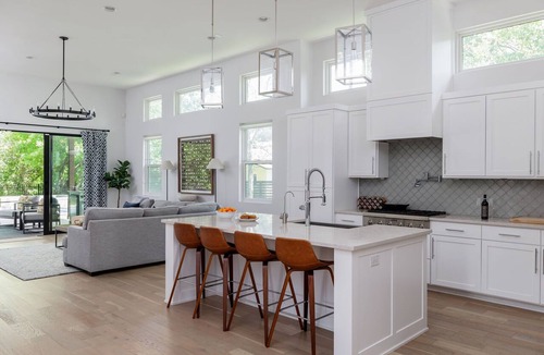 Galindo House | Luxury South Lamar Oasis | Pool, Spa & Fire Pit