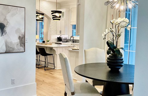 Highlands - Perkins House | Luxury townhome near LSU and L’Auberge Casino
