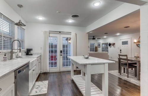 Lower Greenville House | M-Street Family Hideaway-Cozy 3-Bedroom Family Stay