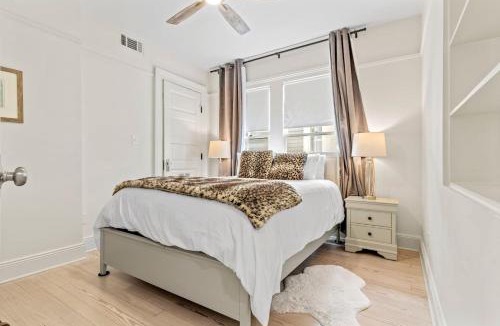 Uptown Historic District House | Magazine Street w private outdoor pool
