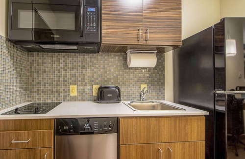 Geismar Hotel | MainStay Suites Geismar - Gonzales