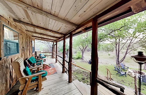 Dripping Springs House | McGregor Dream