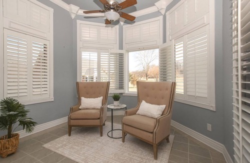 Siloam Springs House | Merion Ct. Manor Family Stay at Dawn Hill/City Lake Park