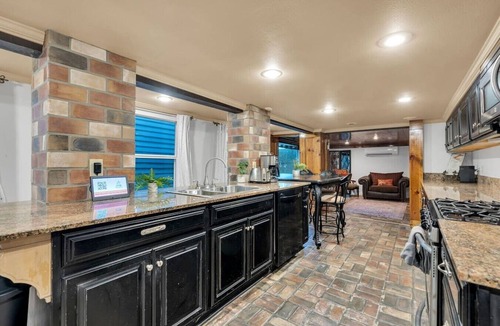 New Orleans Apartment | Mid-City Retreat | Steps to City Park