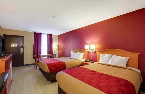 Millington Hotel | Mill Tree Inn