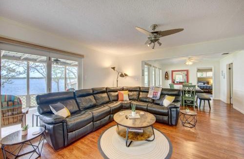 Mineola House | Mineola Lake House w/Dock & Fire Pit!