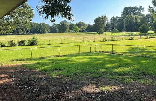 Benton House | Minutes from Cypress Lake boat launch 2 local event venues Bodcau wildlife mngt