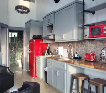 Johnson City House | Miranda In The Hill Country - Hacienda Amor