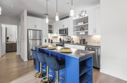 West Dallas Apartment | Modern 1-Bedroom Near Downtown Dallas with Pool-View Balcony