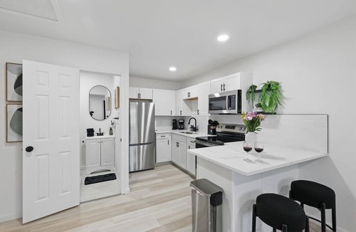 Haltom City Apartment | Modern 4BR 2BA Home with Hot Tub-Grill & Huge Yard